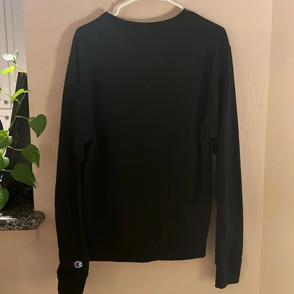 Champion Black Crewneck Sweatshirt | Unisex | Classic Logo 🖤 J12 - Picture 5 of 5